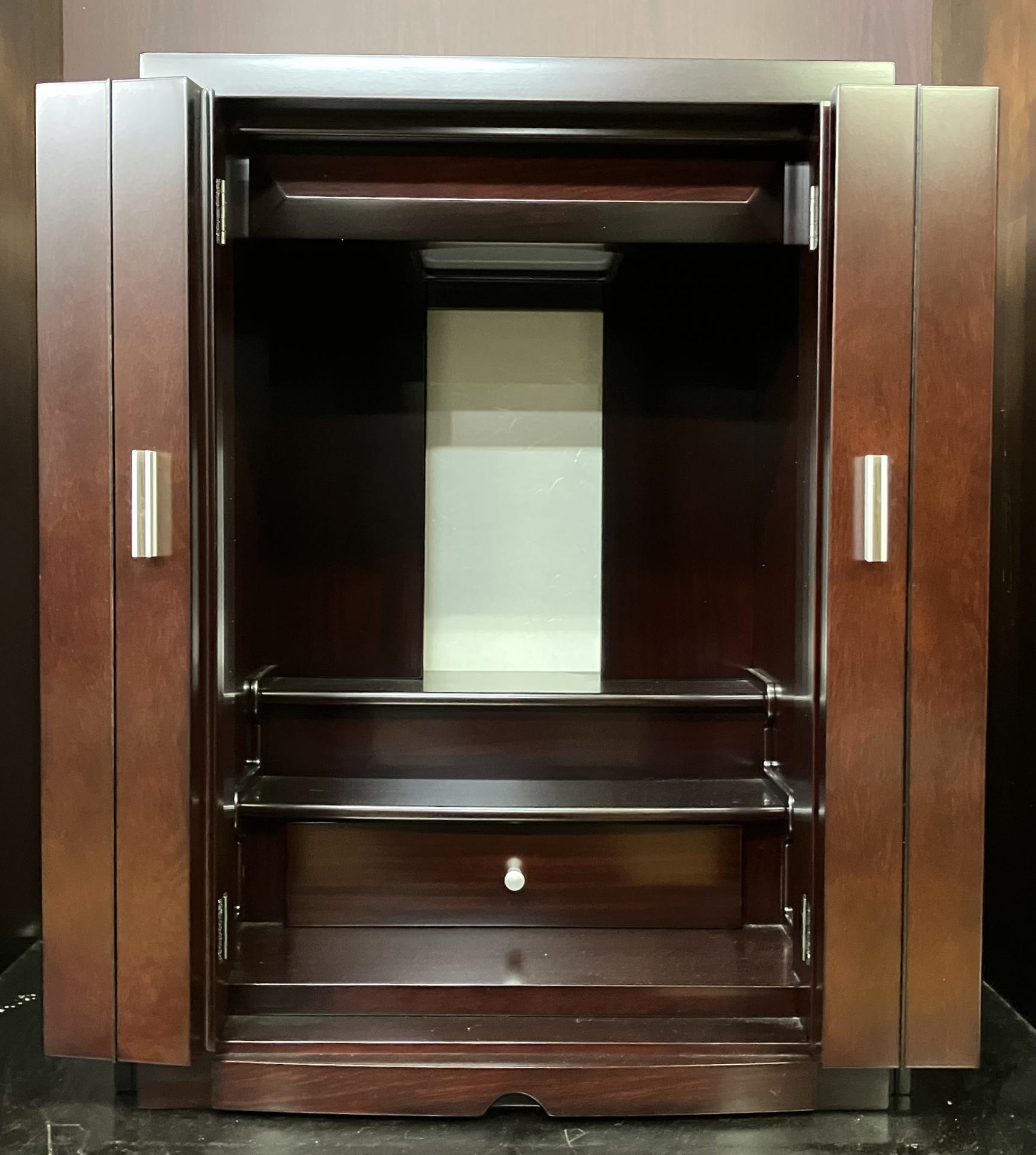 yÉ{Xzii21uڂ݁vhi141000~qōr